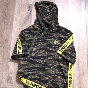 Young And Reckless Short Sleeve Hoodie Size Medium